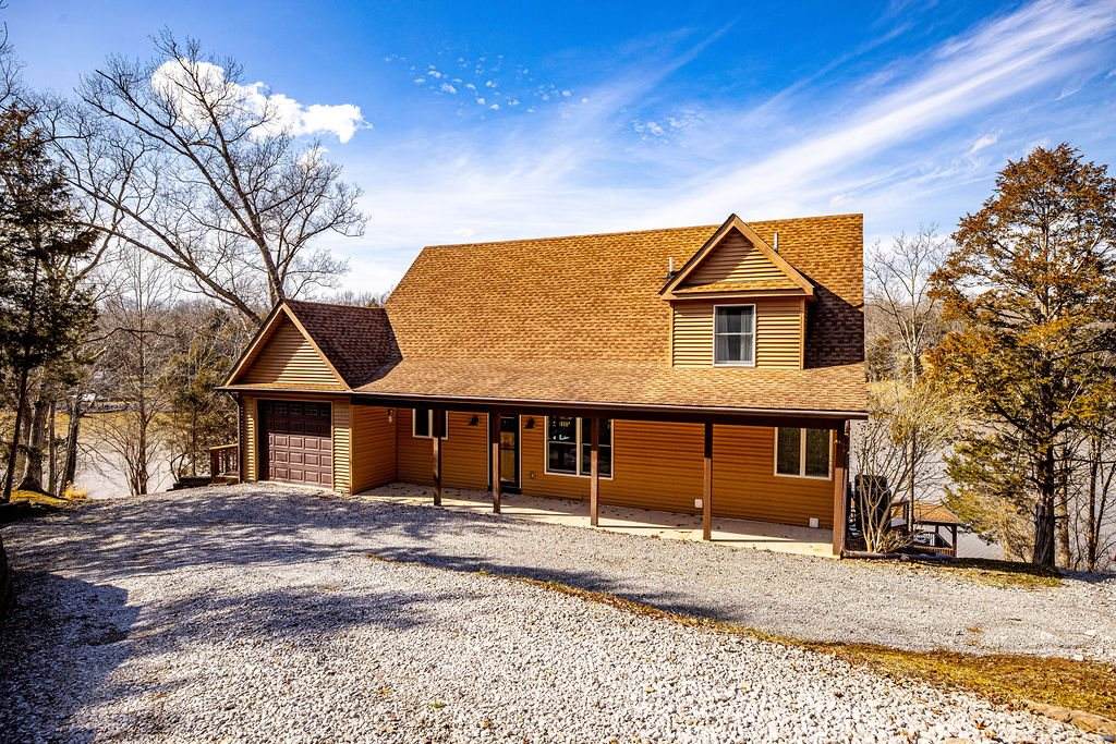 1403 Lake Shore Circle - Photo 1