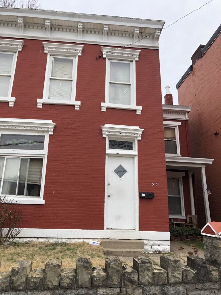 513 Clay Street - Photo 1