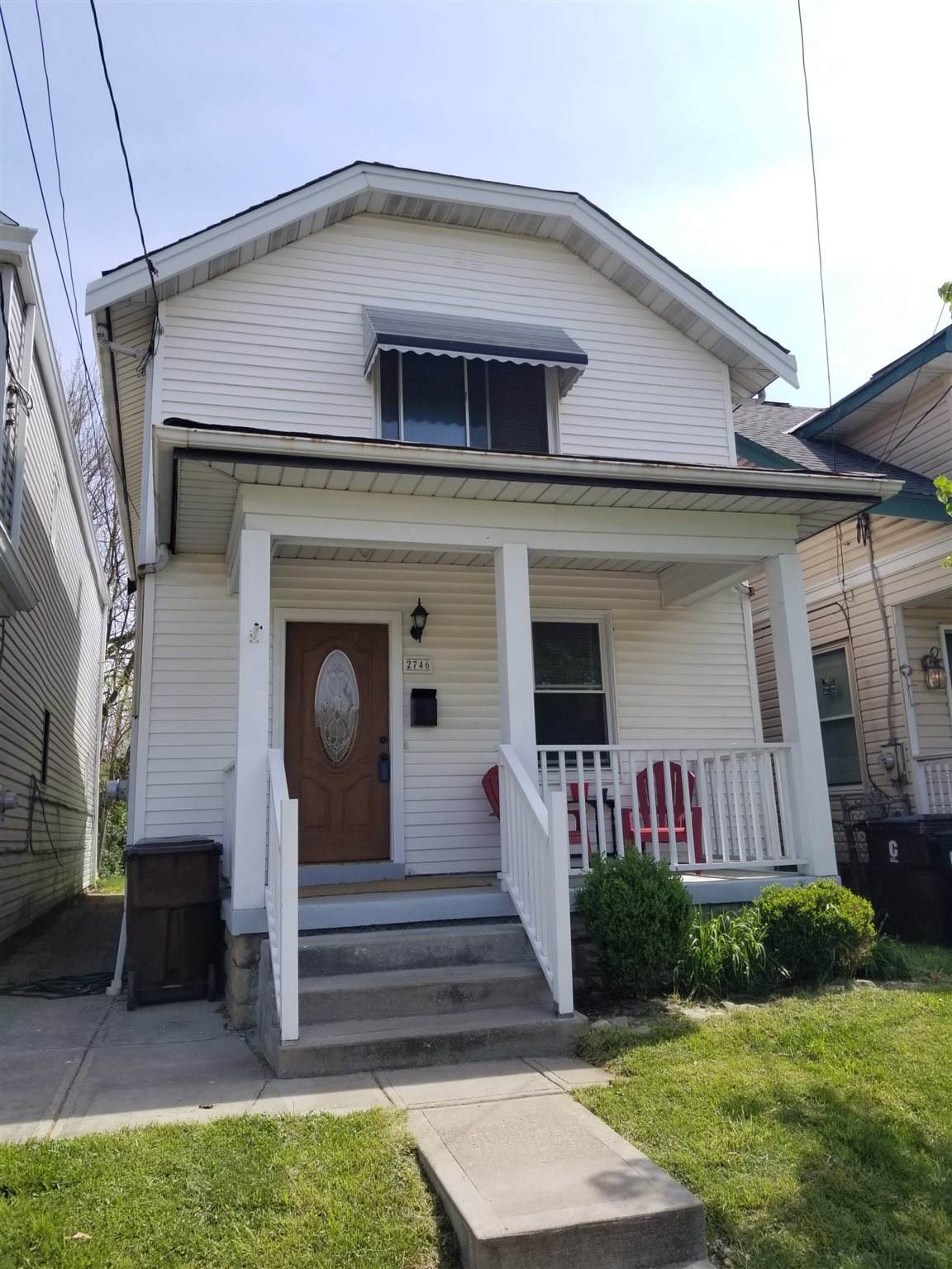2746 Latonia Avenue - Photo 1
