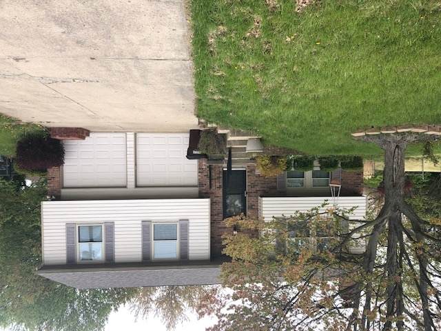 8334 Tamarack - Photo 1