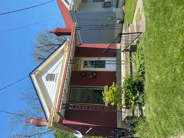 412 16th - Photo 1