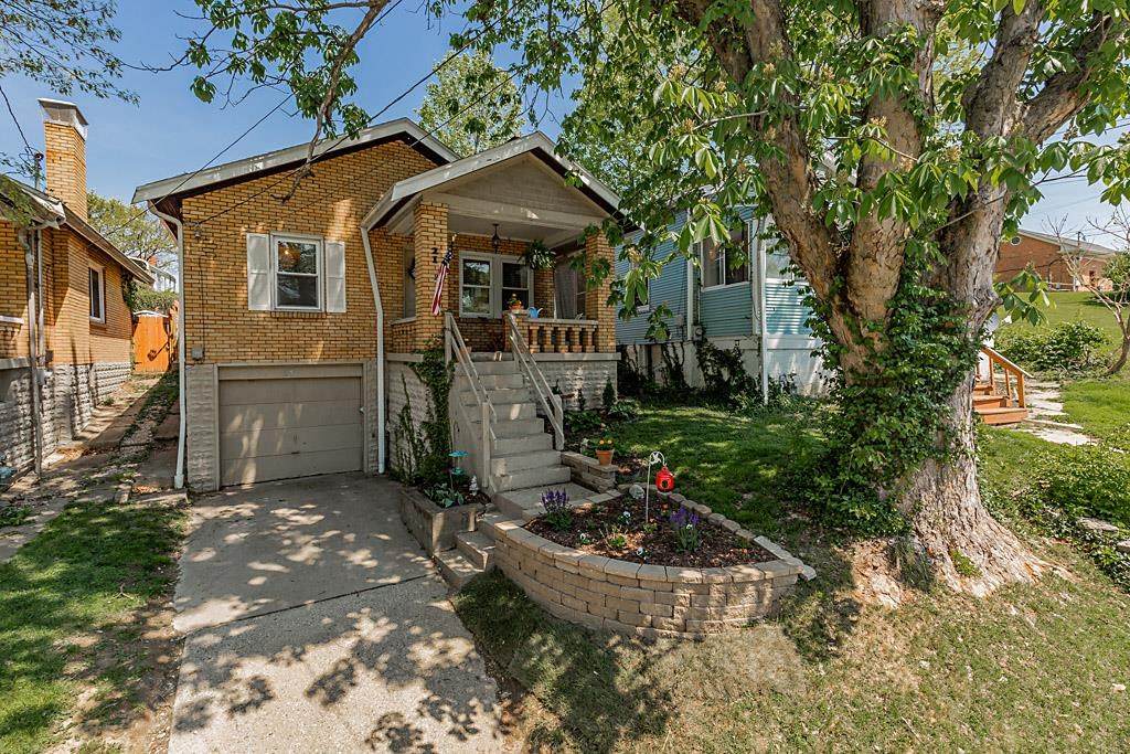 21 Grandview Avenue - Photo 1