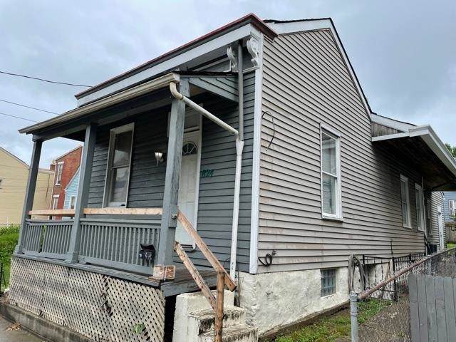 824 Philadelphia Street - Photo 1