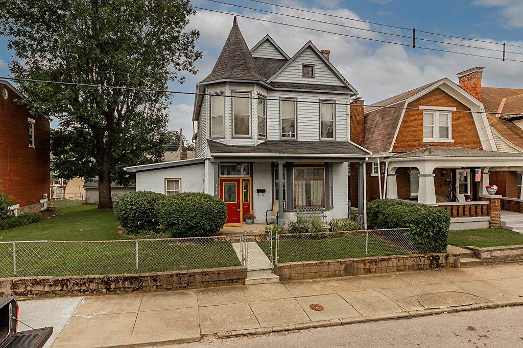 314 4th Avenue - Photo 1