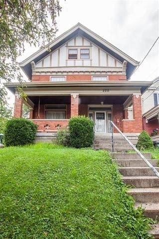 2211 Oakland Avenue - Photo 1