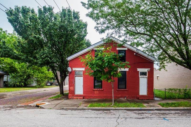 1222 Lee Street - Photo 1