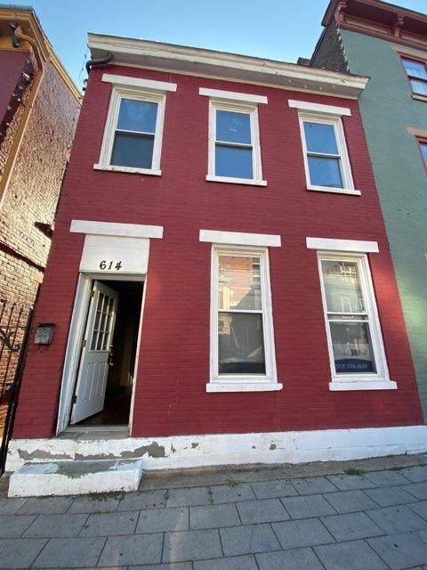 614 Main Street - Photo 1