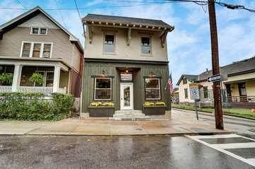 2001 Howell Street - Photo 1