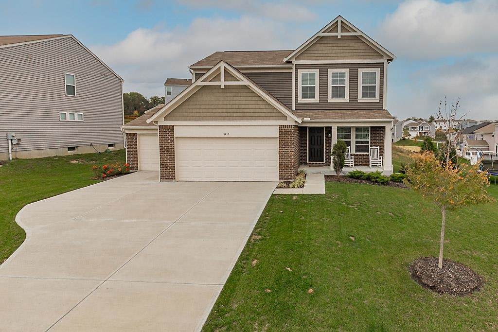 1410 Meadowcrest Circle - Photo 1