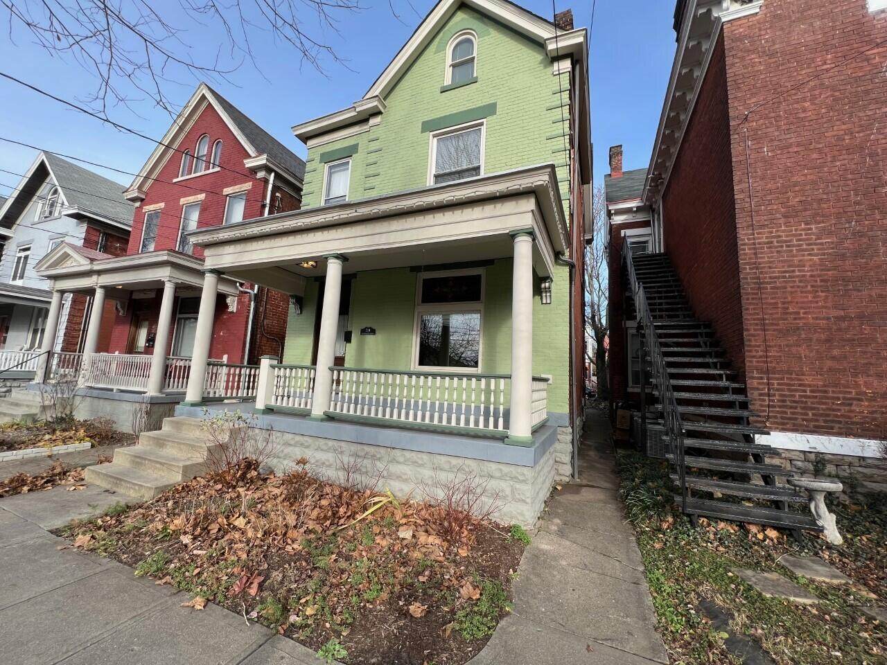 719 Washington Avenue - Photo 1