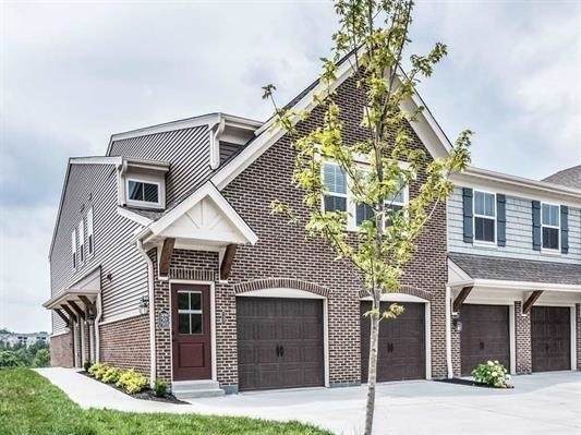 720 Yorkshire Drive - Photo 1