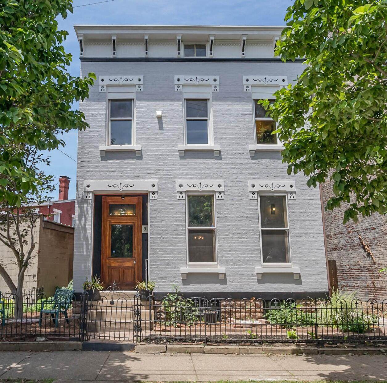 346 9th Street - Photo 1