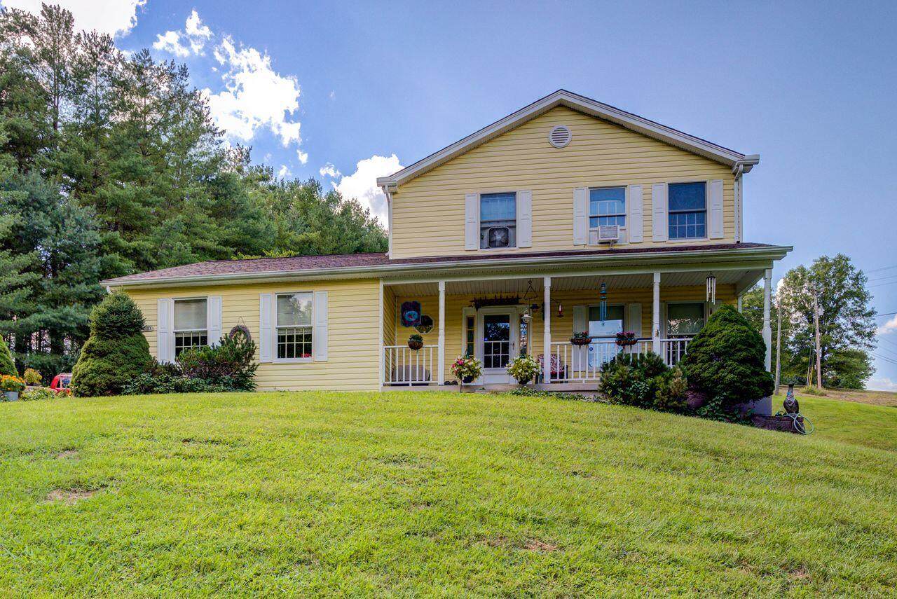 134 Ky Highway 3149 - Photo 1