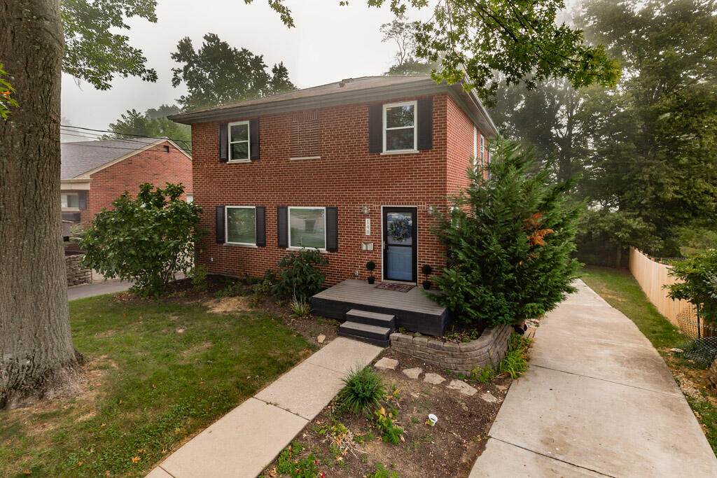 148 Summit Avenue - Photo 1