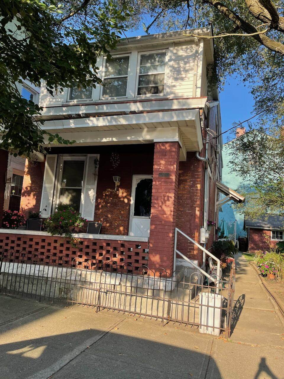 1214 Garrard Street - Photo 1