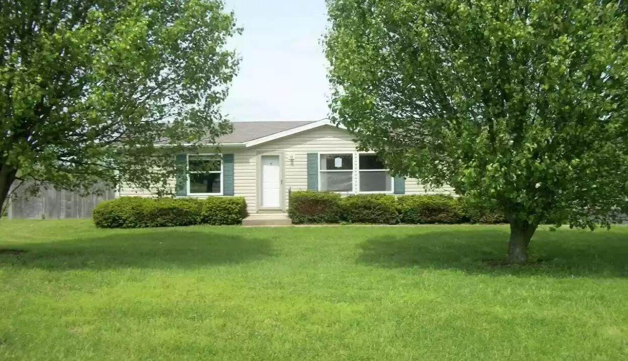 15710 Belmont Drive - Photo 1