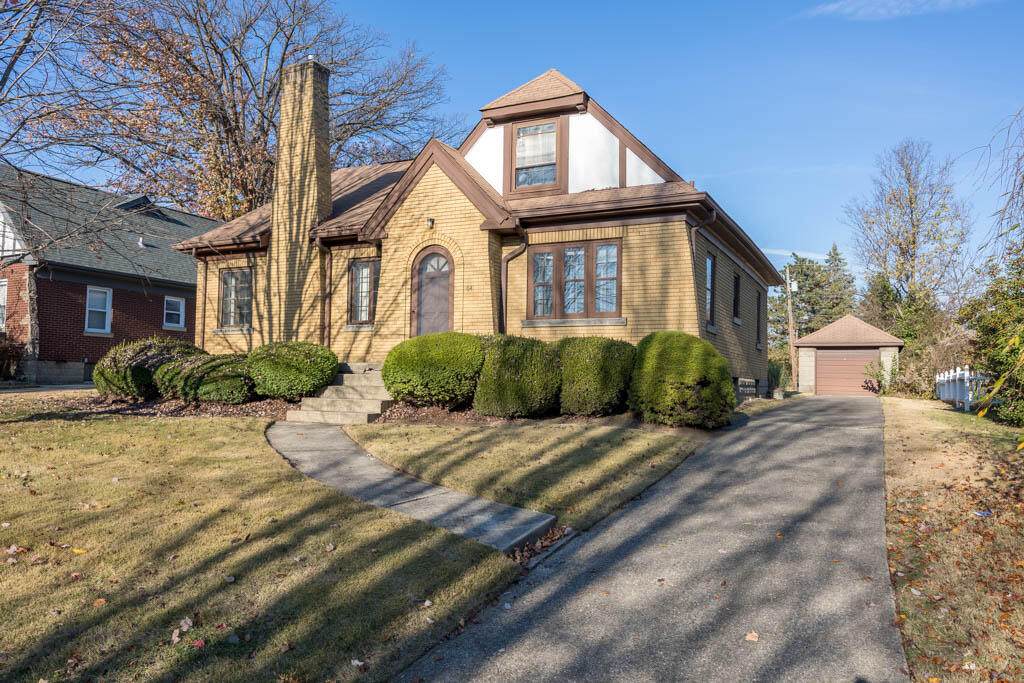 64 Arcadia Avenue - Photo 1