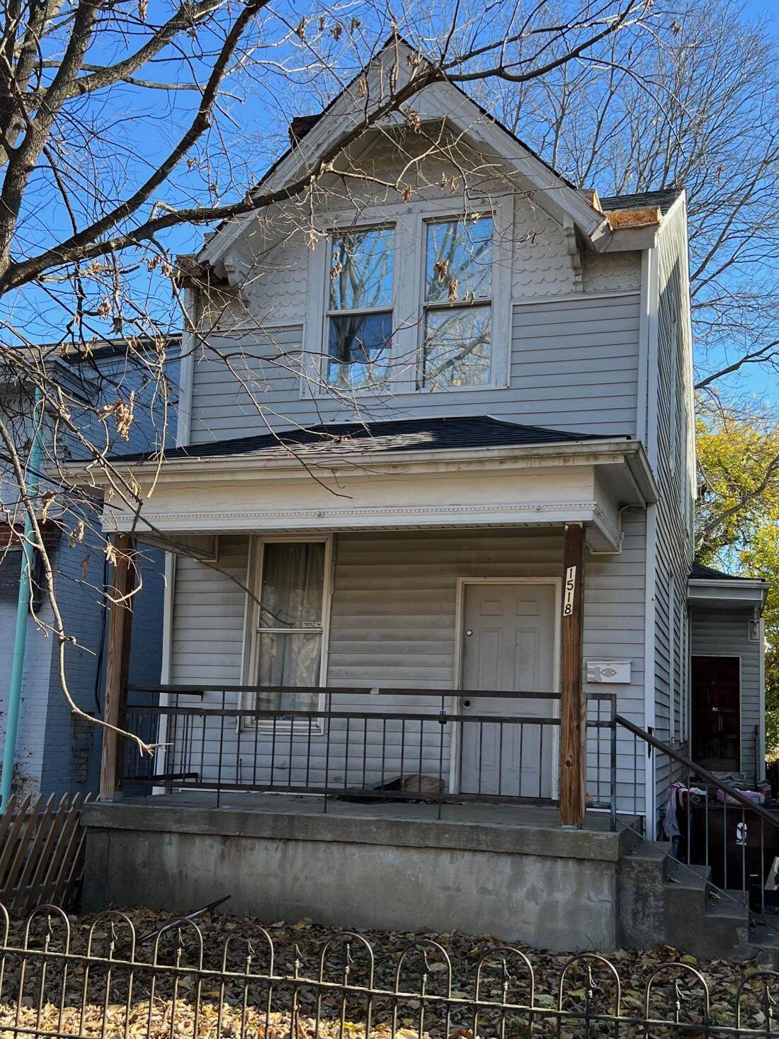 1518 Greenup Street - Photo 1