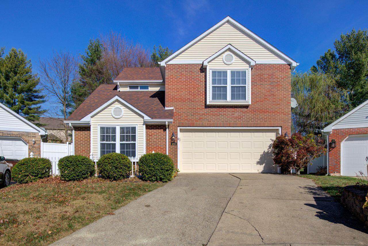 1052 Hampshire Place - Photo 1