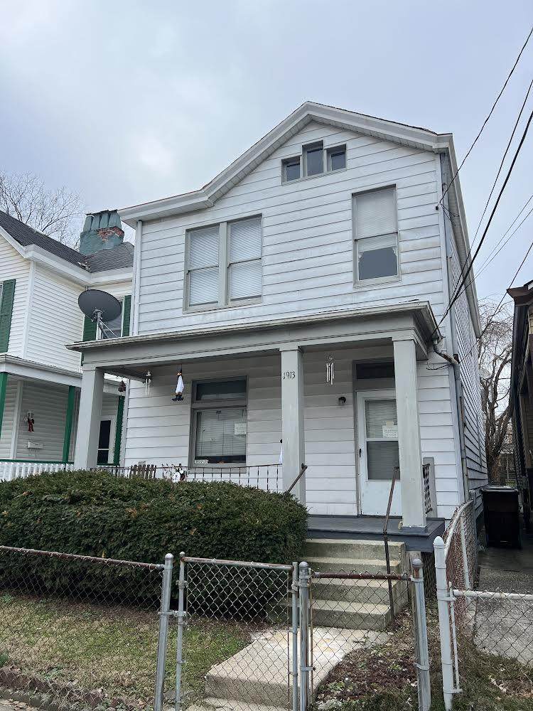 1913 Denver Street - Photo 1