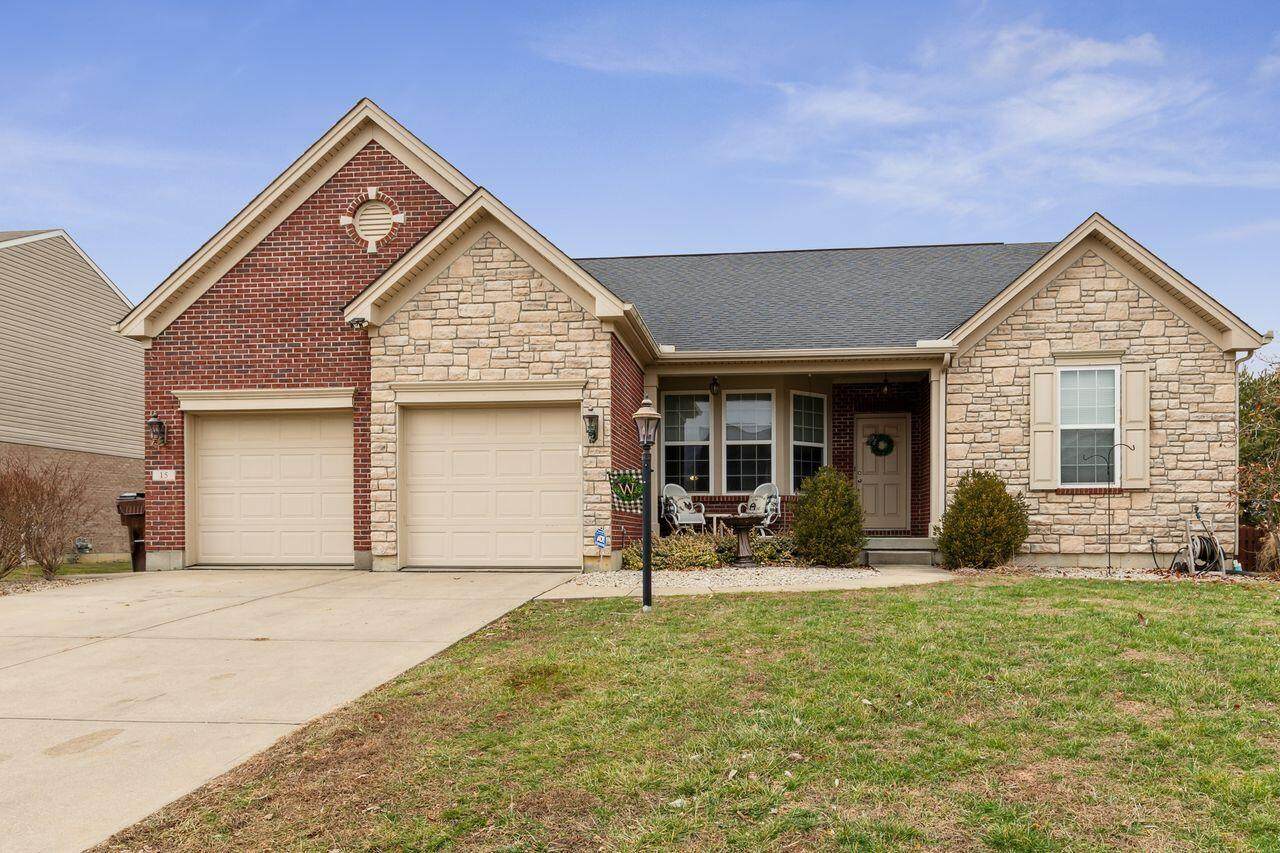 15 Broadfield Court - Photo 1