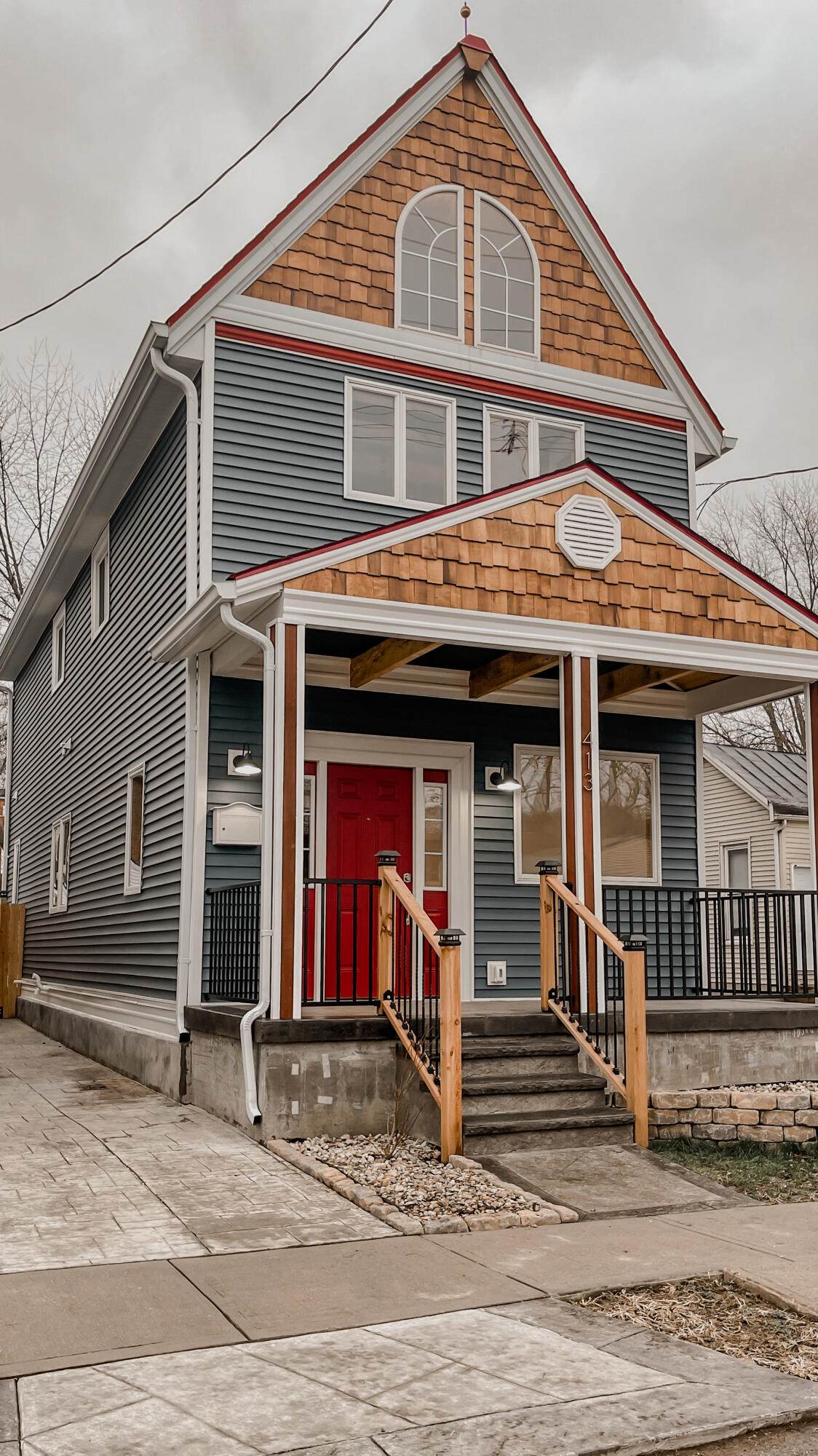 413 Hooper Street - Photo 1