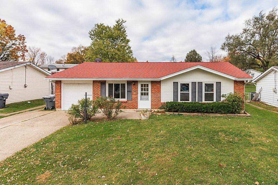 763 Plum Tree Lane - Photo 1