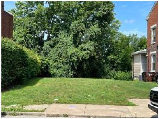 1287-1289 Parkway Avenue - Photo 1