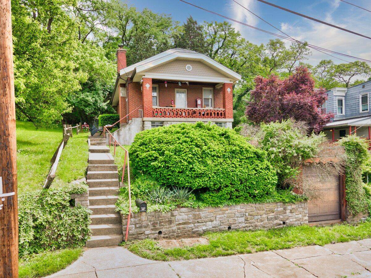 416 13th Street - Photo 1