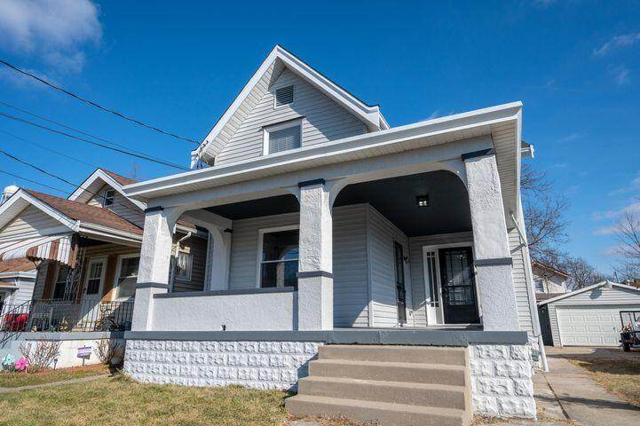 2730 Dakota Avenue - Photo 1