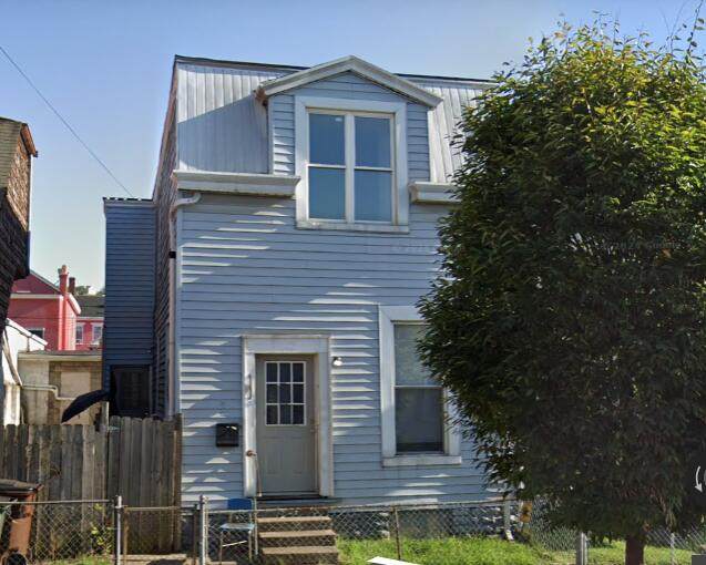 406 10th Street - Photo 1