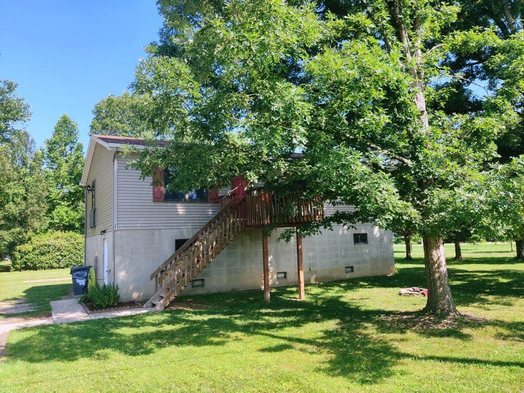 311 Garfield Avenue - Photo 1