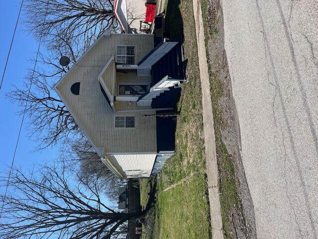 407 Shelby Street - Photo 1