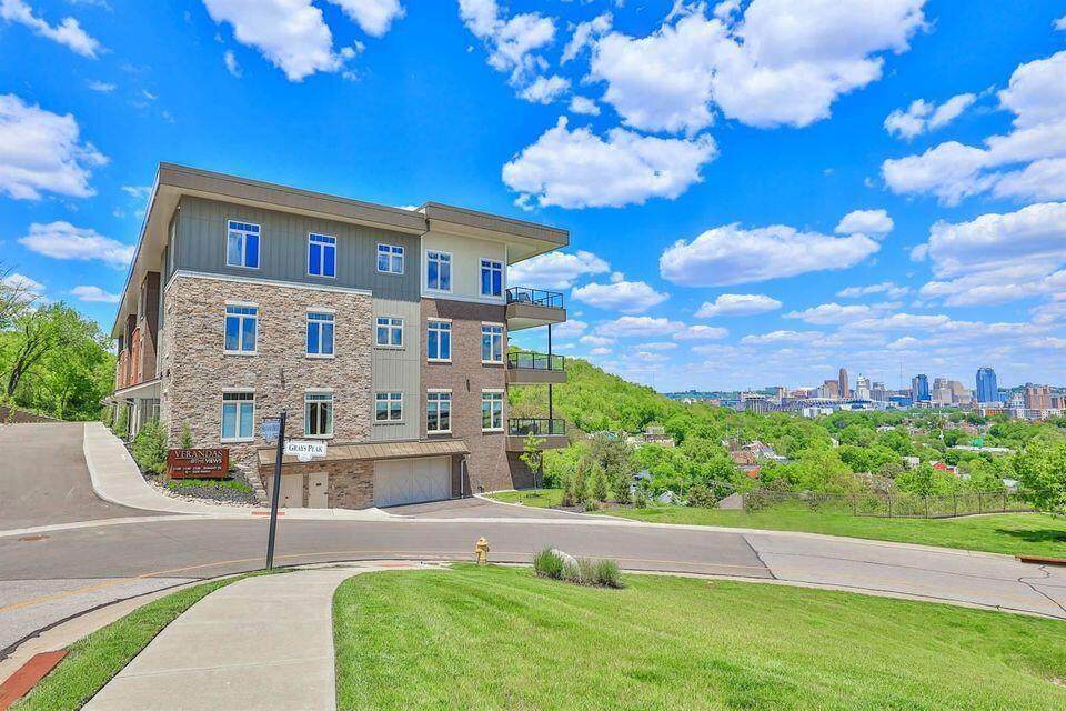 1140 Shavano Drive - Photo 1