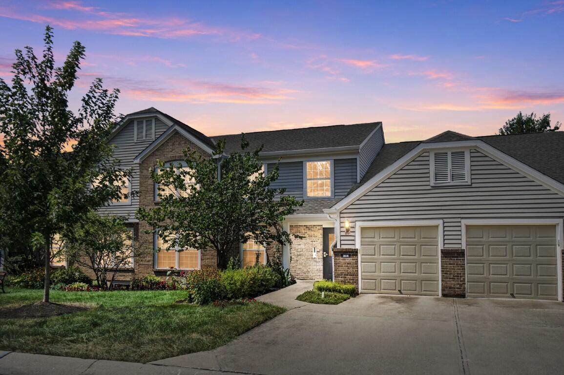 208 Watchtower Drive - Photo 1
