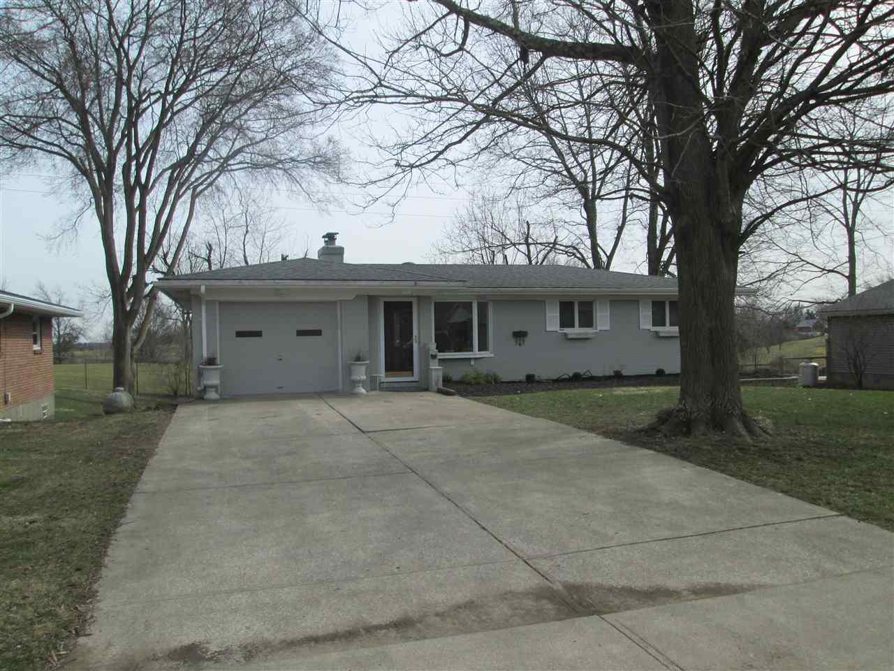 4076 Elizabeth Dr. - Photo 1