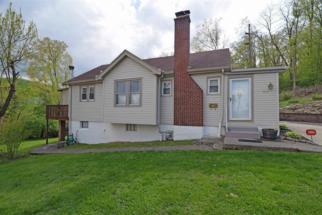 511 Hawthorne Street - Photo 1