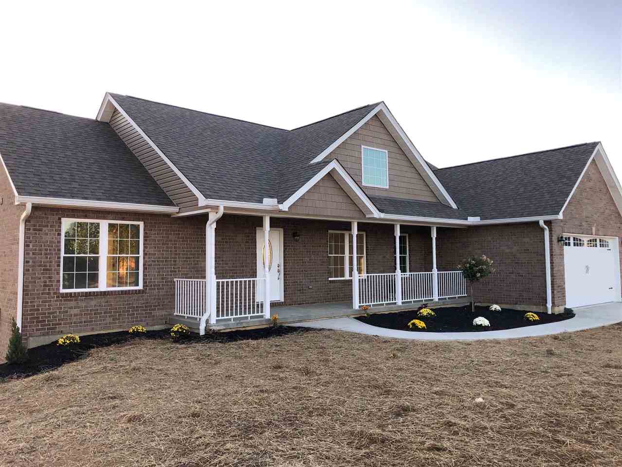 120 Bridle Court - Photo 1