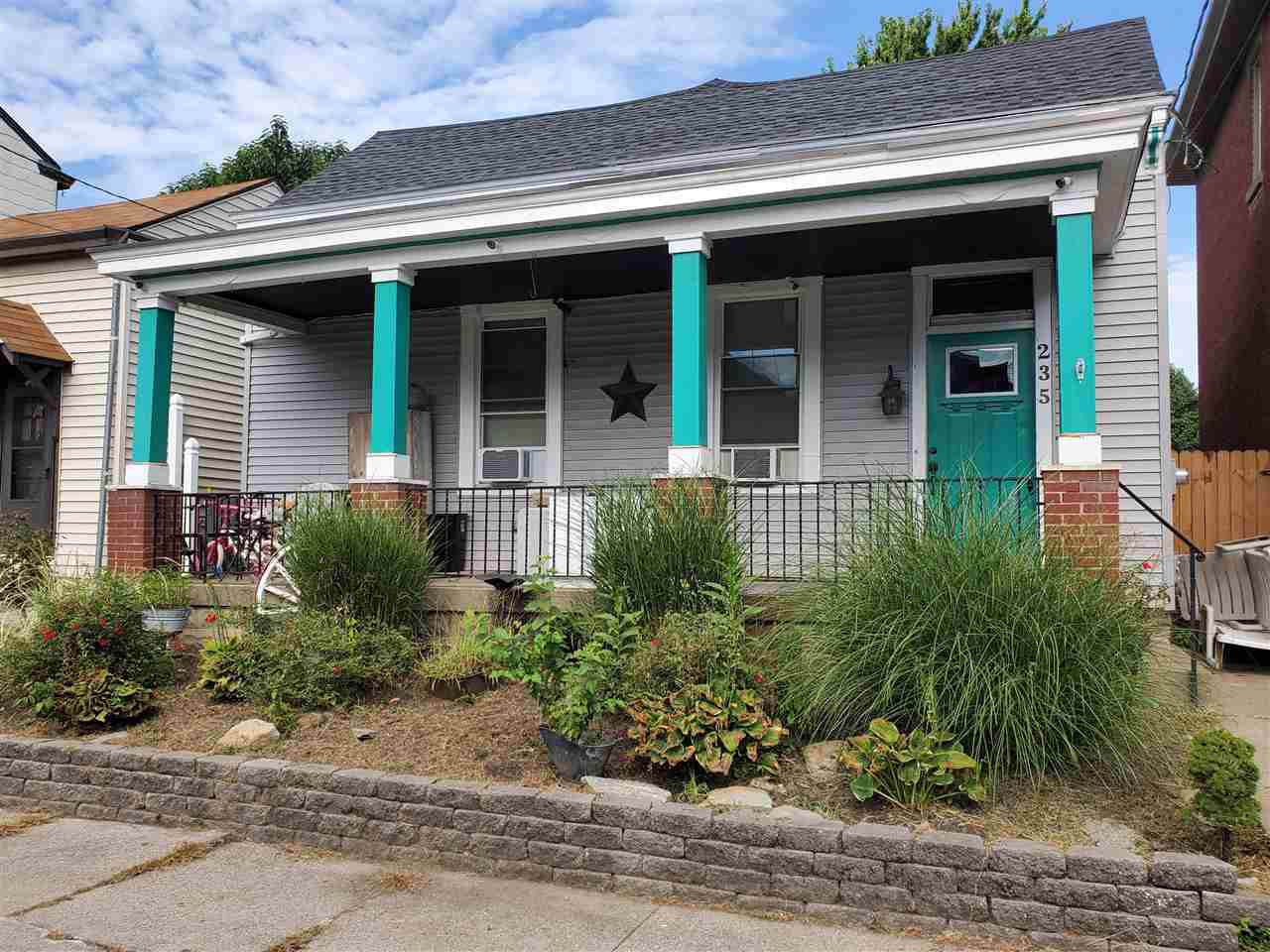 235 Walnut Street - Photo 1