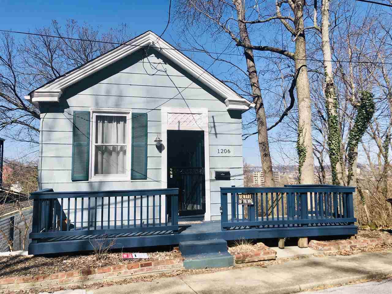 1206 Forest Avenue - Photo 1 1206 Forest Avenue - Photo 1