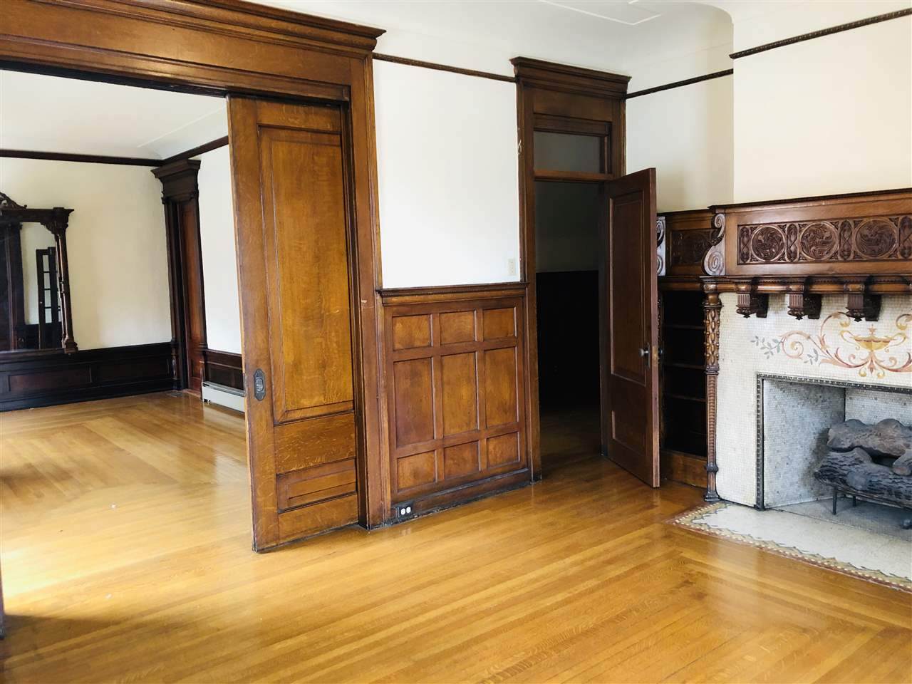 303 Greenup Street - Photo 1