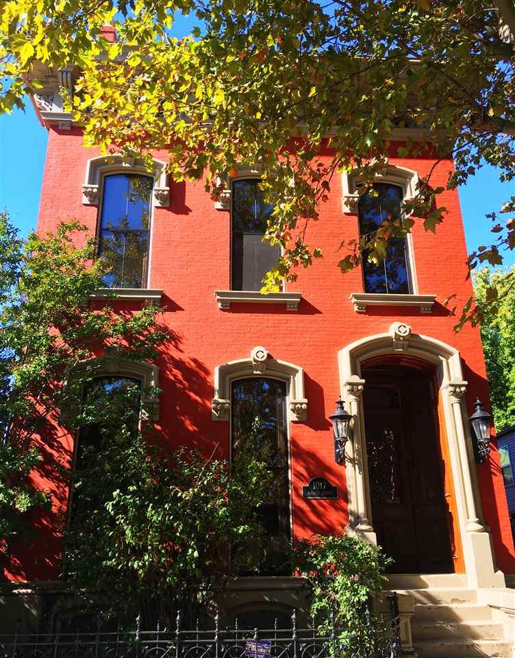 1017 Russell Street - Photo 1