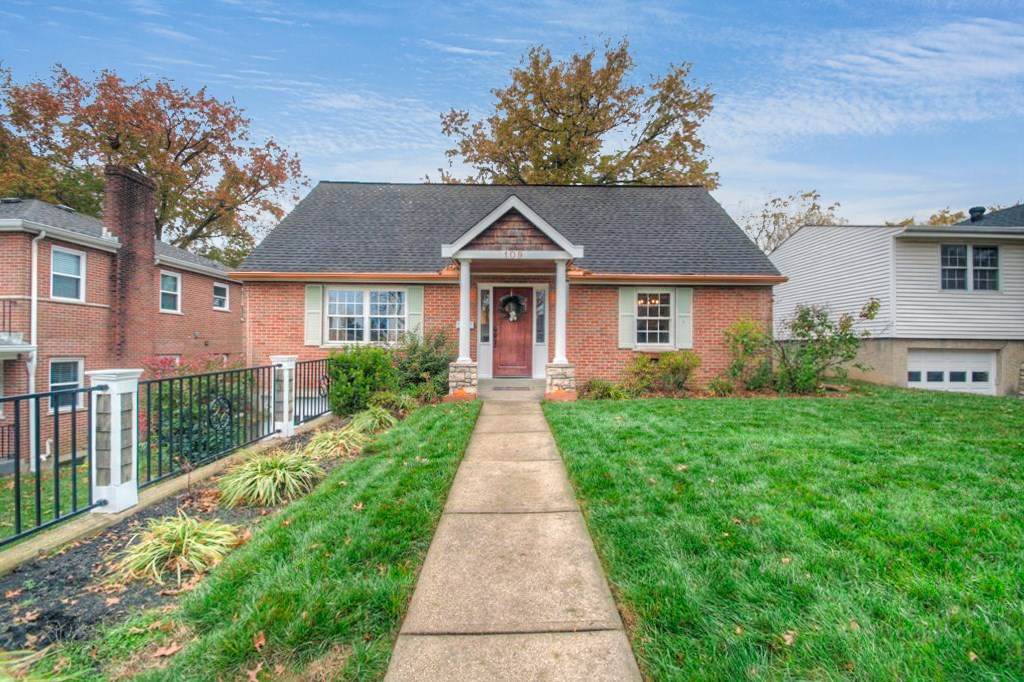 109 Ridgemont Avenue - Photo 1
