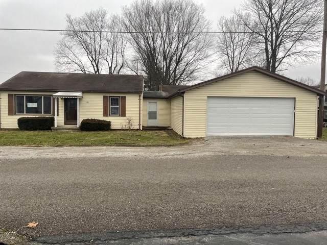 116 Eastside Park Drive - Photo 1