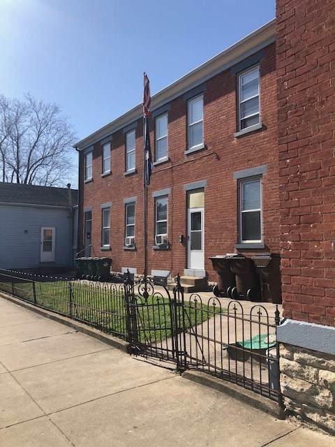 402 Thornton Street - Photo 1