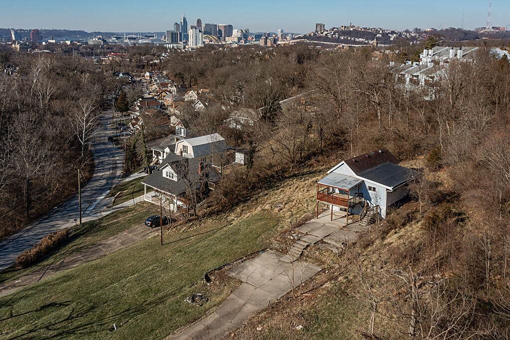 609-615 Covert Run Pike - Photo 1