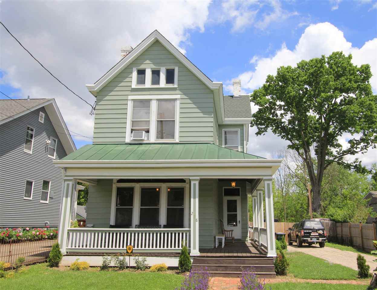 218 36th Street - Photo 1