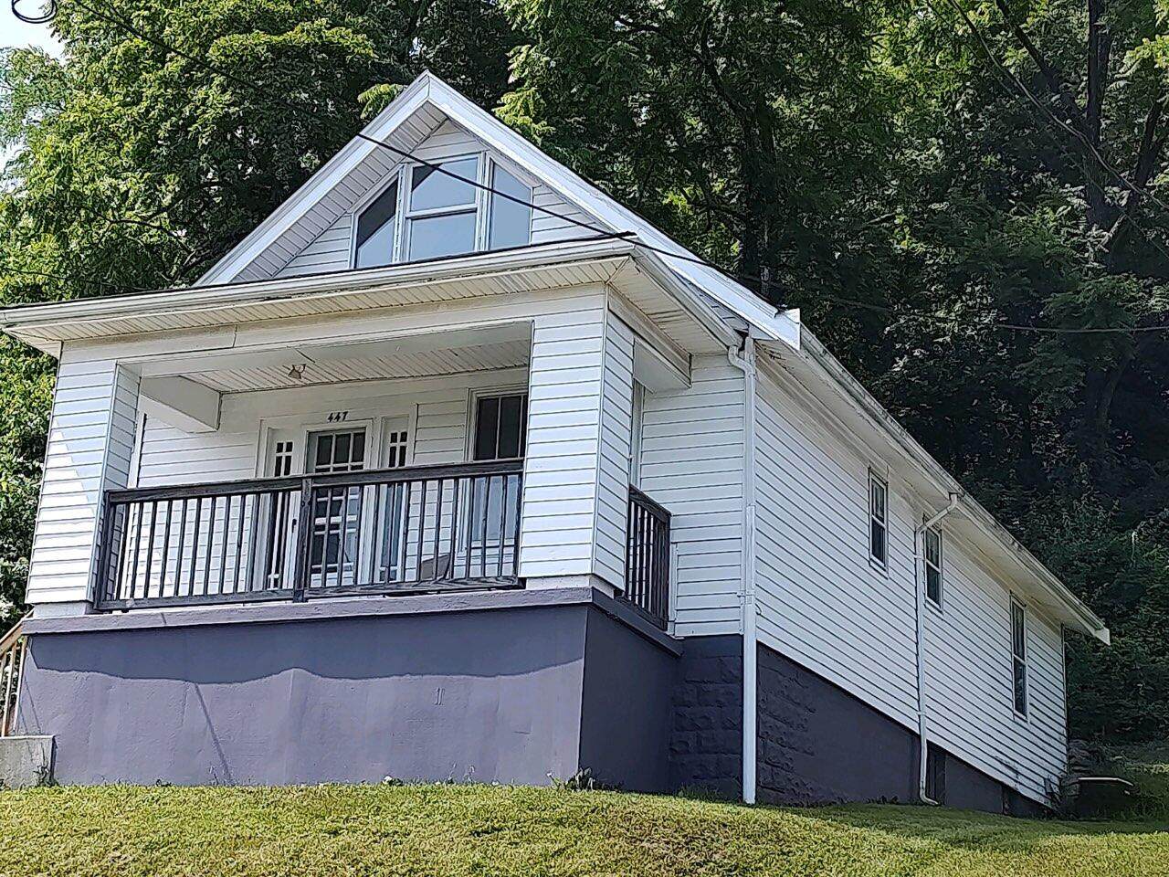 447 Hazen Street - Photo 1