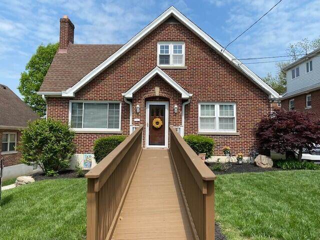 17 Overlook Drive - Photo 1
