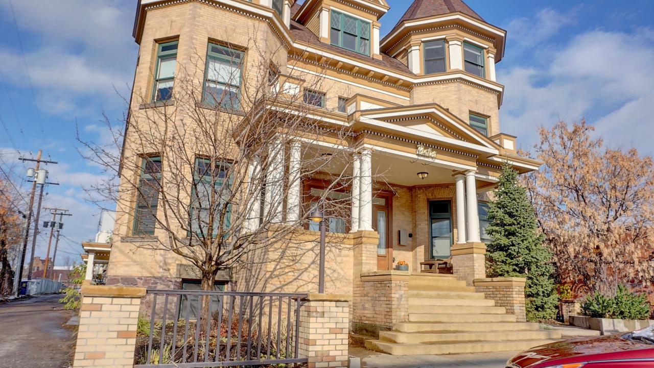 120 4th Street - Photo 1
